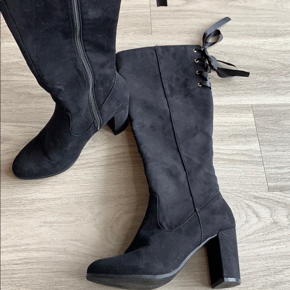 Black calf short heel boots